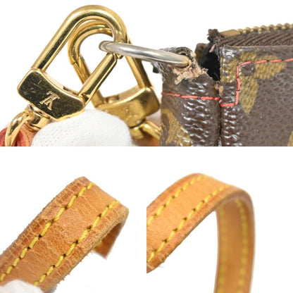 Louis Vuitton Pochette accessoires Clutch