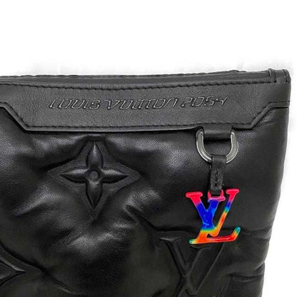 Louis Vuitton Pochette A4 Clutch