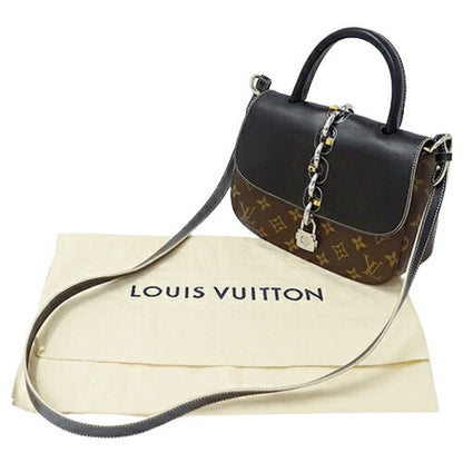 Louis Vuitton Chain It Handbag