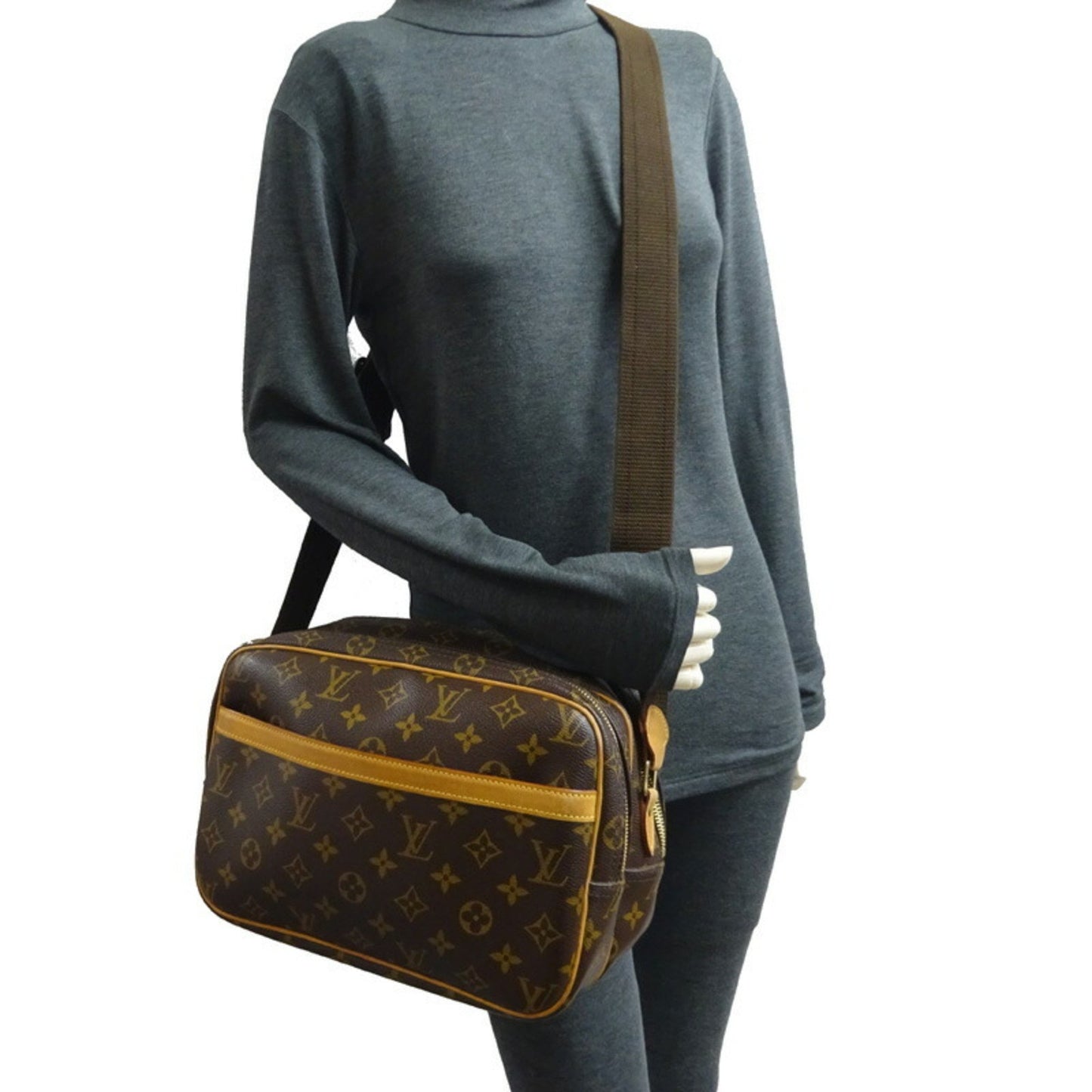 Louis Vuitton Reporter Shoulder Bag