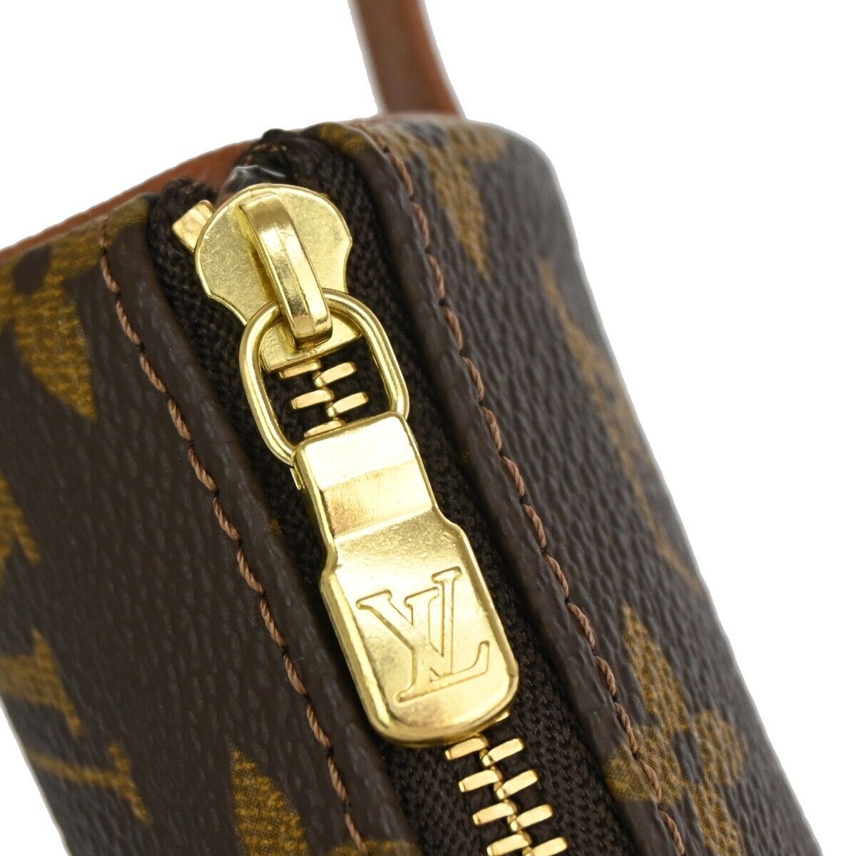 Louis Vuitton Etui à balles de golf Handbag