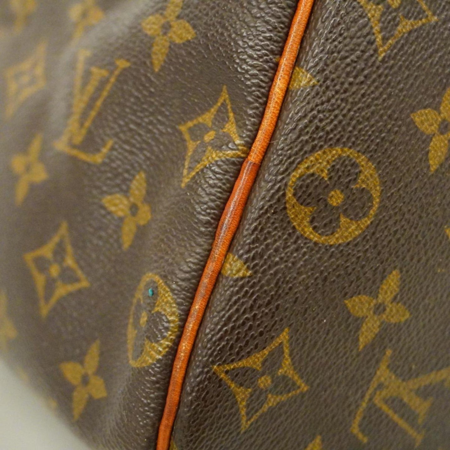 Louis Vuitton Speedy 25 Handbag