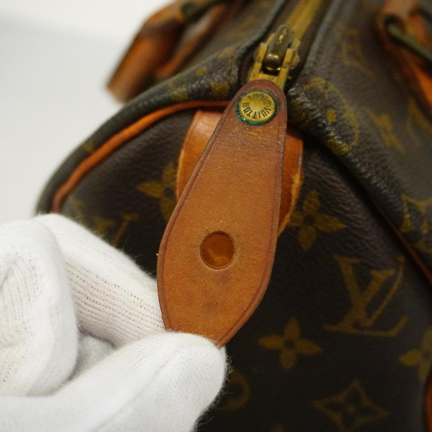 Louis Vuitton Speedy 25 Handbag