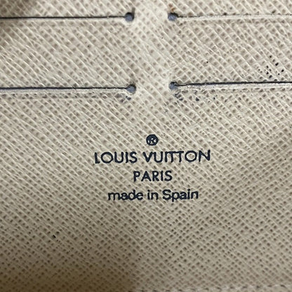 Louis Vuitton Zippy Wallet