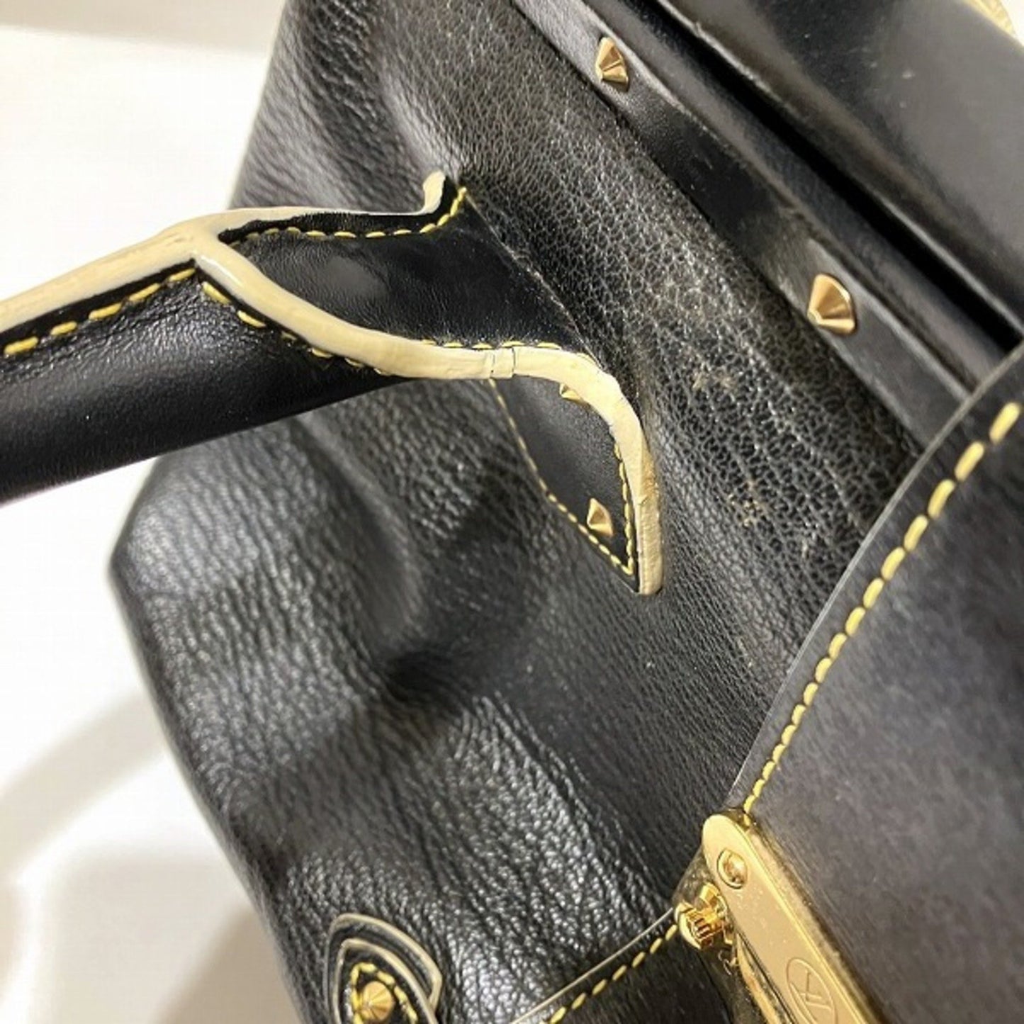 Louis Vuitton L'ingénieux Handbag