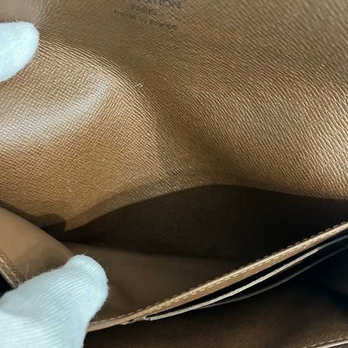 Louis Vuitton Wallet