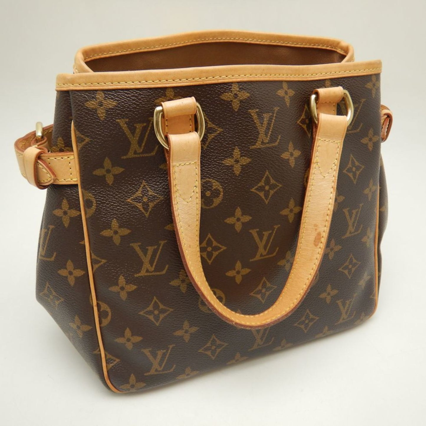 Louis Vuitton Batignolles Handbag