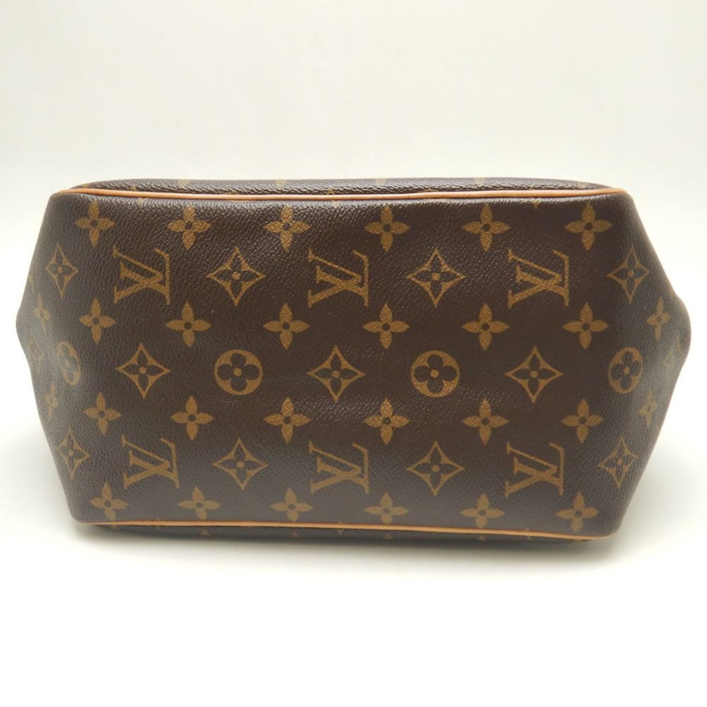 Louis Vuitton Batignolles Handbag