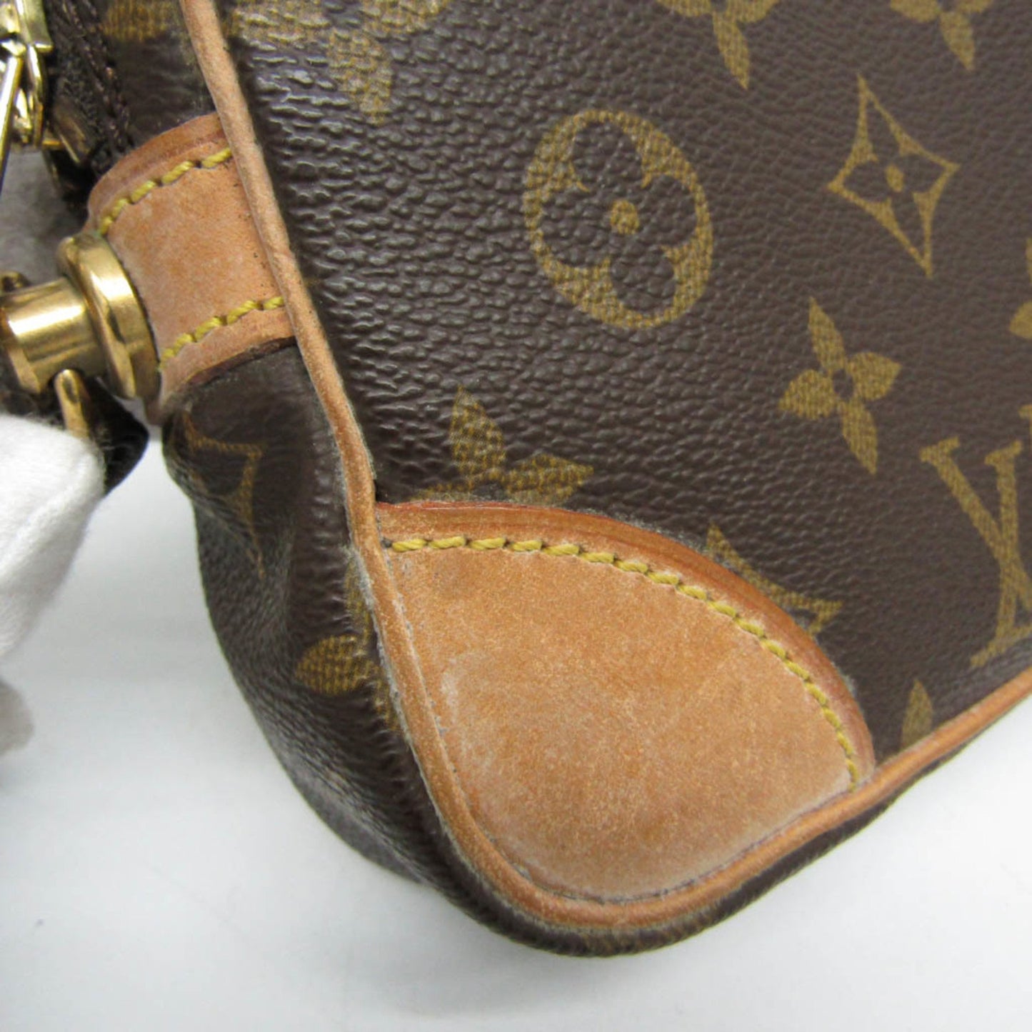 Louis Vuitton Marly Dragonne Clutch