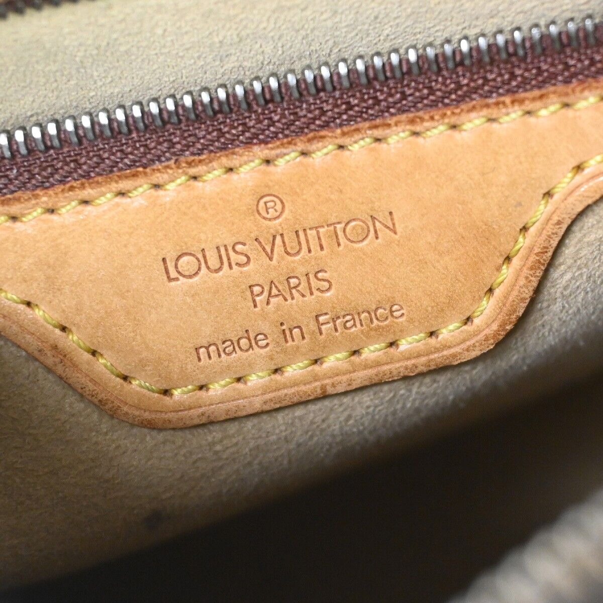 Louis Vuitton Looping MM Shoulder Bag