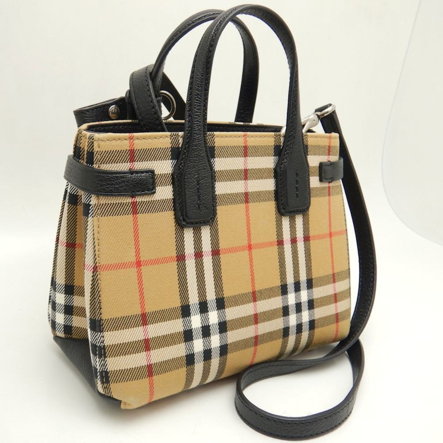 Burberry - Handbag